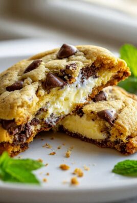Cheesecake-gefüllte Chocolate Chip Cookies: Purer Genuss