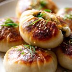 Gebratene Kohl-Nudel-Brötchen: Dein einfaches Feierabend-Rezept