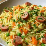 Kritharaki-Pfanne mit Würstchen