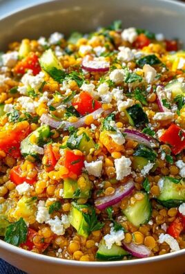 Orientalischer Rote Linsensalat mit Feta – gesund & lecker!
