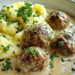 Saftige Hackbällchen in cremiger Sauce & Kartoffelpüree Rezept