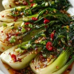 Schneller Bok Choy: Feine Wacholder-Chili-Sauce genießen!